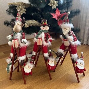 Фігура новорічна "Santa&Co" 74см на лестнице Stenson M17328 [Склад зберігання: Одеса №3]