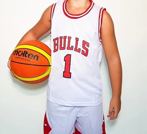 Дитяча баскетбольна форма CHICAGO BULLS біла від компанії Інтернет-магазин молодіжного одягу "Bagsmen" - фото 1