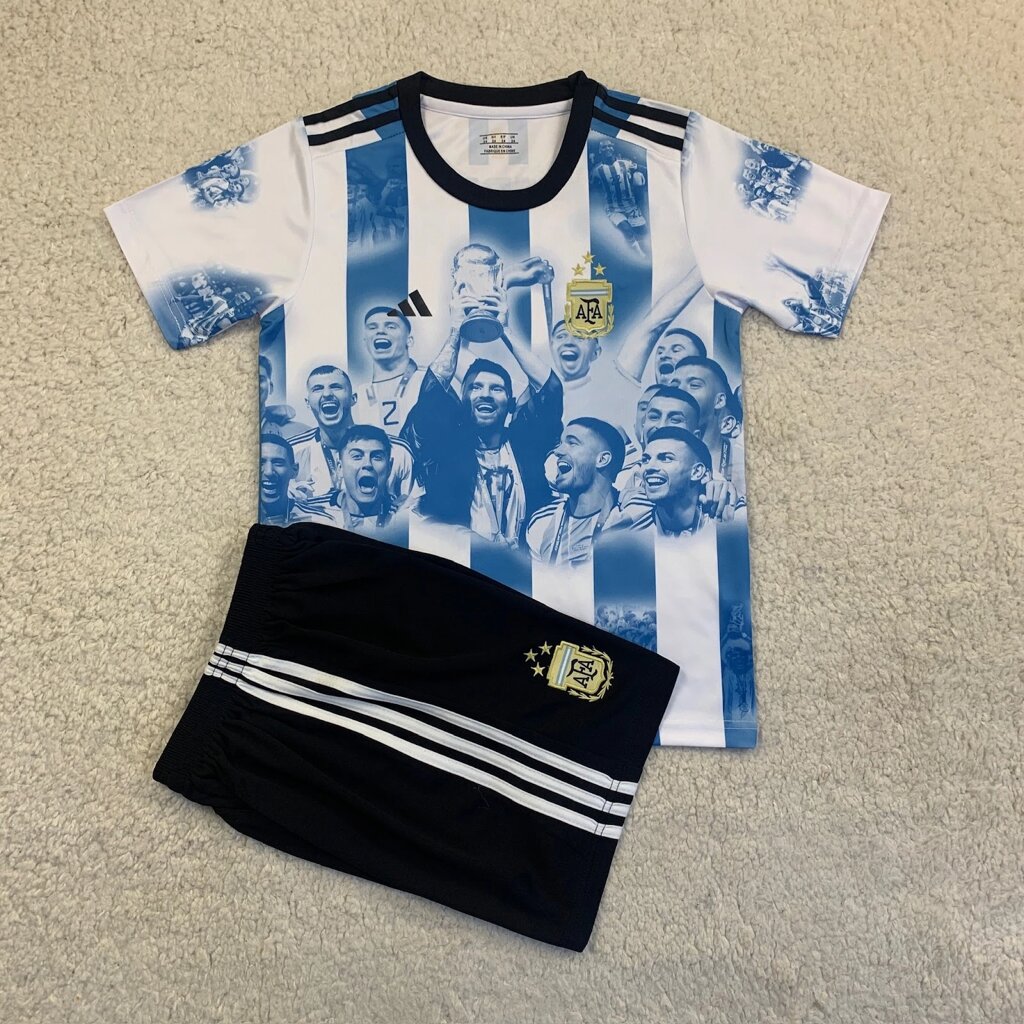 Дитяча футбольна форма збірної Аргентини Чемпіон від компанії Інтернет-магазин молодіжного одягу "Bagsmen" - фото 1