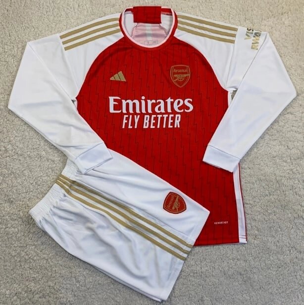 Футбольна форма Арсенал довгий рукав 2023-24 від компанії Інтернет-магазин молодіжного одягу "Bagsmen" - фото 1