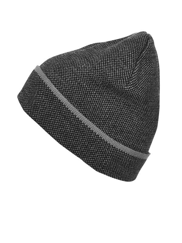 Шапка унісекс трикотажна чорна 7117-36 від компанії Інтернет-магазин молодіжного одягу "Bagsmen" - фото 1