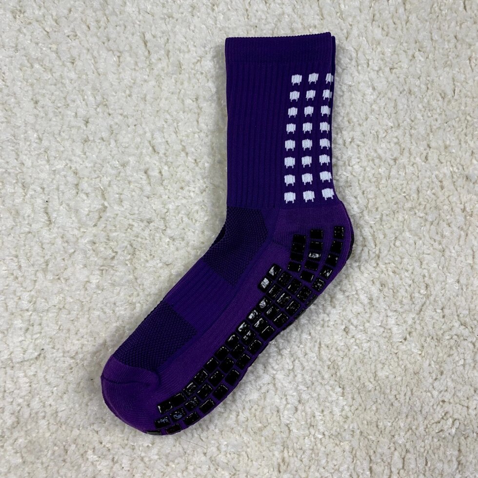 Шкарпетки тренувальні фіолетові від компанії Інтернет-магазин молодіжного одягу "Bagsmen" - фото 1