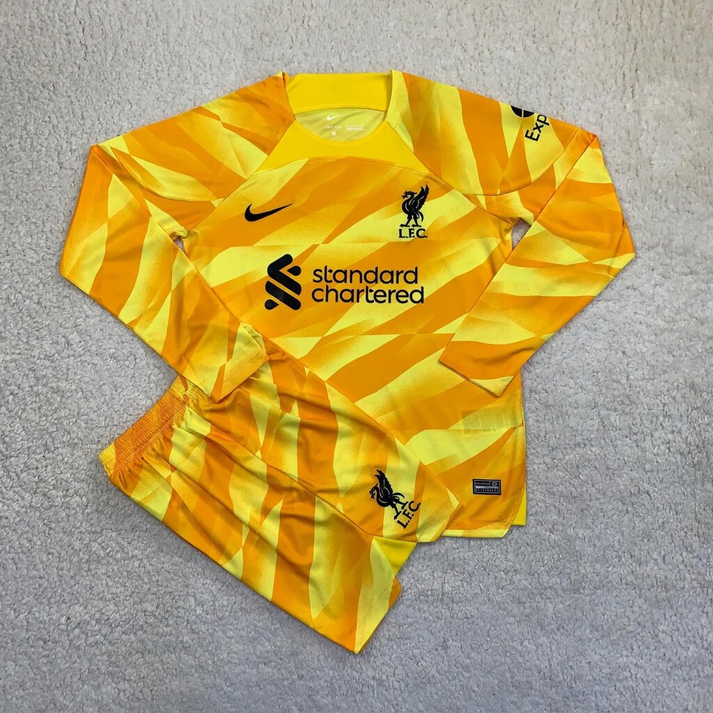 Воротарська форма Ліверпуль жовта 2023-24 від компанії Інтернет-магазин молодіжного одягу "Bagsmen" - фото 1