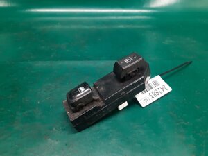 Кнопка склопідйомника передній. прав. HYUNDAI ELANTRA HD 06-11 93575-2H2009P