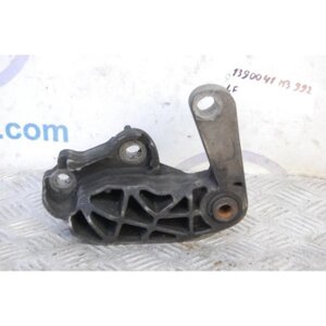 Кронштейн двигуна MAZDA 3 BK 03-08 BP4s-39-010B