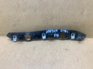 Кронштейн переднього бампера правий. FORD ECOSPORT 18-22 GN1Z-17A86-9D