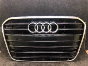 Решітка радіатора AUDI A6 (C7) 11-18 4G0 853 651 A T94