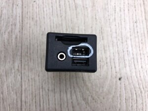 USB адаптер cadillac XTS 13-17 13581213