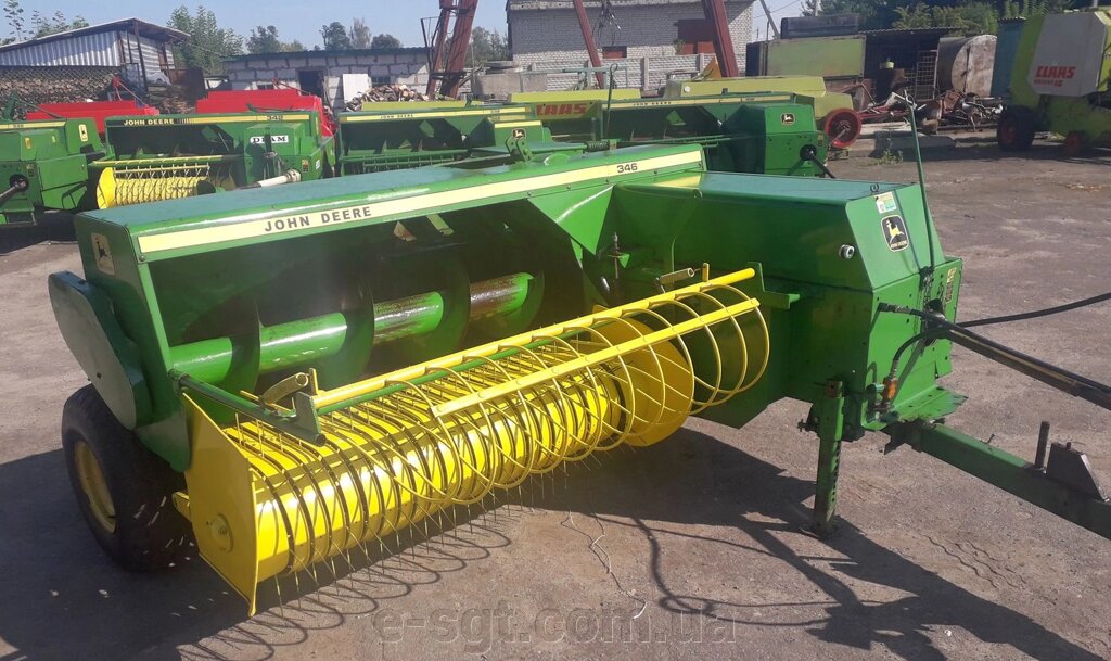 Прес-підбирач John Deere 346 - опт