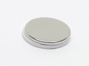 Неодимовий самоклеючий магніт 1.3x14.4 мм шайба диск