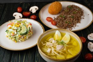 Смачний обід для перекусу (600грам) в Волинській області від компанії Presto Pizza №1 Доставка піци в Луцьку