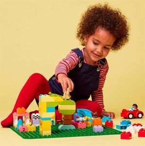 Конструктор LEGO DUPLO Зелена будівельна пластина 1 деталь (10980)