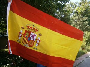 Прапор Іспанії з металевими люверсами 90x150 см. MFH. Німеччина.