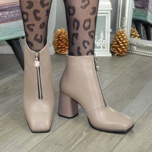 Черевики жіночі шкіряні з квадратним носком. Колір візон. 41 розмір