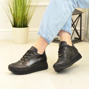 Кросівки жіночі комбіновані на шнурівці. Колір чорний