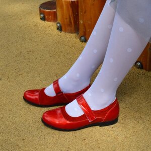 Туфлі для дівчинки на липучках, натуральна замша та лак. Колір червоний