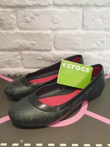 Crocs балетки w8 розмір 23см