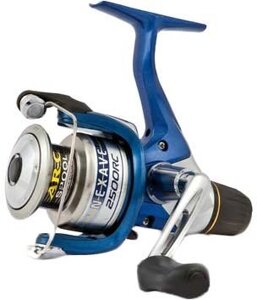 Котушка Shimano Nexave 2500 RC (2 метал. шпули)