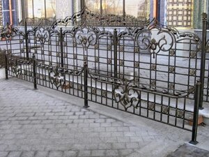 Заборы и ограды в Харькове, изготовление и монтаж.