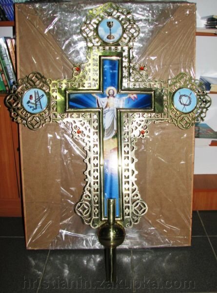 Хрест металевий запрестольний, середній від компанії ІНТЕРНЕТ МАГАЗИН "ХРИСТИЯНИН" церковне начиння - фото 1