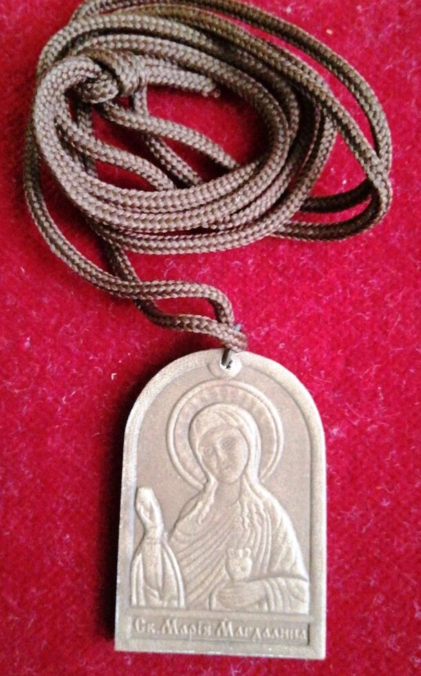 Медальйон шкіряний на шкіряній тасьмі, Марія Магдалина — фото 1