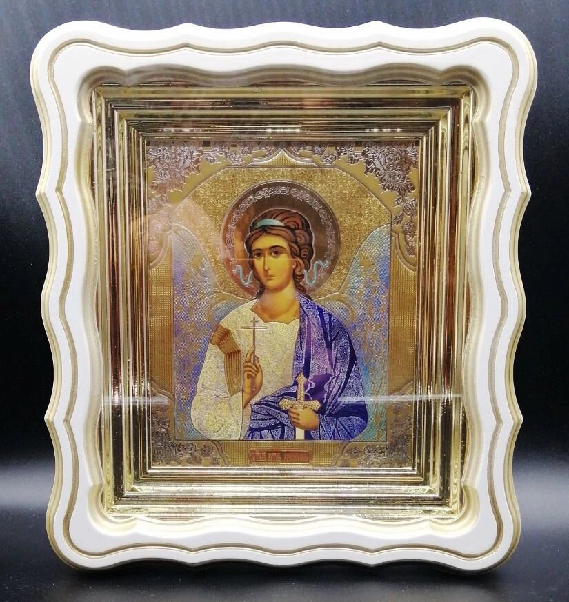 Ангел Охоронець, фігурній дерев'яний кіот з патиною, зі склом. У середині золотий оклад. 26х29х5 см. — фото 1