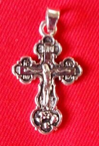 Хрест натільний зі сплаву, фігурний, білий середній, 3 см.