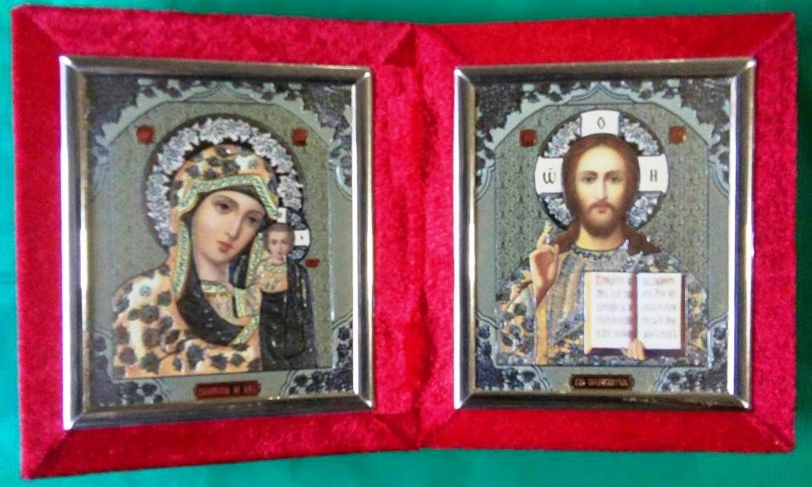 Складень в оксамиті, з іконами що не виймаються , 10х12 см. — фото 1