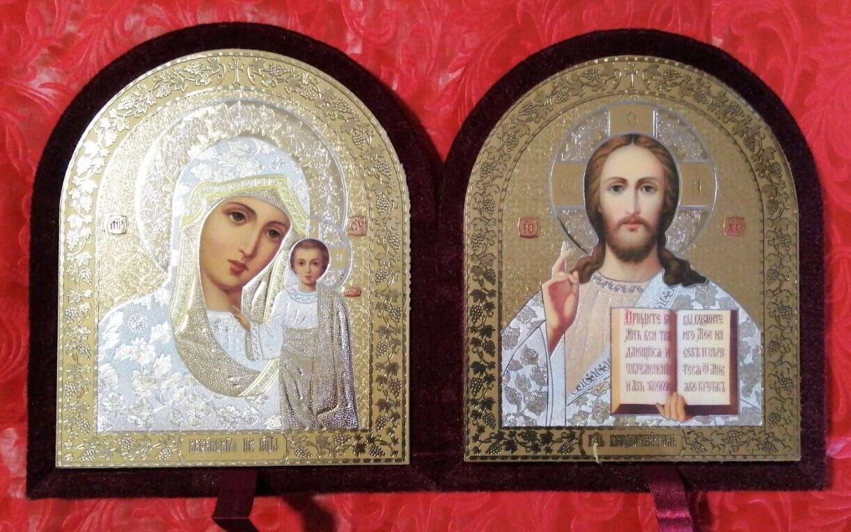 Складень арочний оксамитовий, бордовий, з іконами, що виймаються, 15х18 см. — фото 1