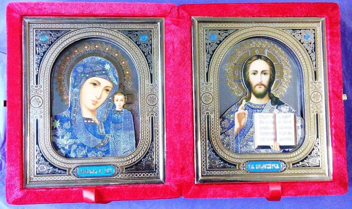 Складення Оксамитовий, червоний, з іконами що виймаються, 15х18 см — фото 1
