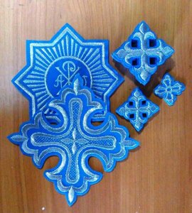 Набір хрестів на облачення, колір блакитний з сріблом
