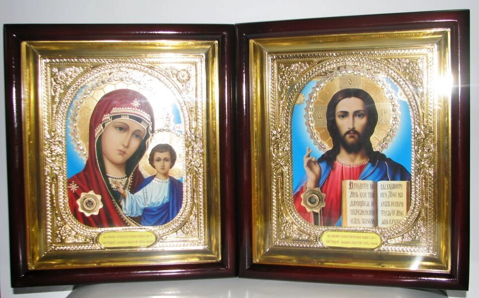 Ікони пара, в дерев'яному кіоті з капсулою і ладаном — фото 1