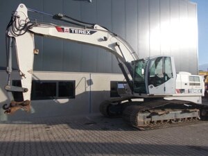 Екскаватор Atlas-Terex TC225LC на гусеничному ходу