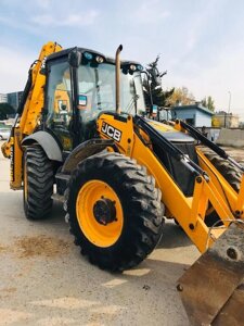 Екскаватор-навантажувач JCB 4CX.