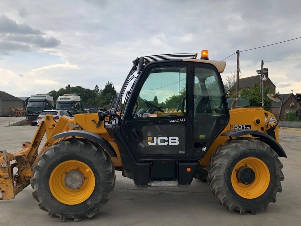 Телескопічний навантажувач JCB 531-70. - опис