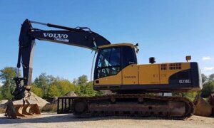 Продаж гусеничні екскаватори Volvo EC210CL.