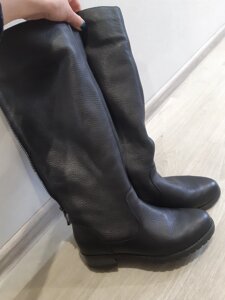 Жіночі зимові чоботи Б/У натуральна шкіра, натуральне хутро Німеччина (європейка) - 38 розмір - устілка 24,5 см