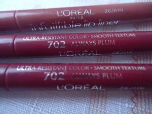 Механічний олівець для губ L'oreal Infallible Lip Liner