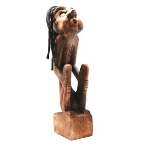 Статуетка з дерева « Абориген з дредами » Індонезія, h-28 см