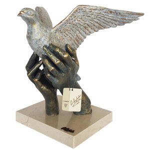 Скульптура Anglada «Алегорія миру» h-32х27х36 див.