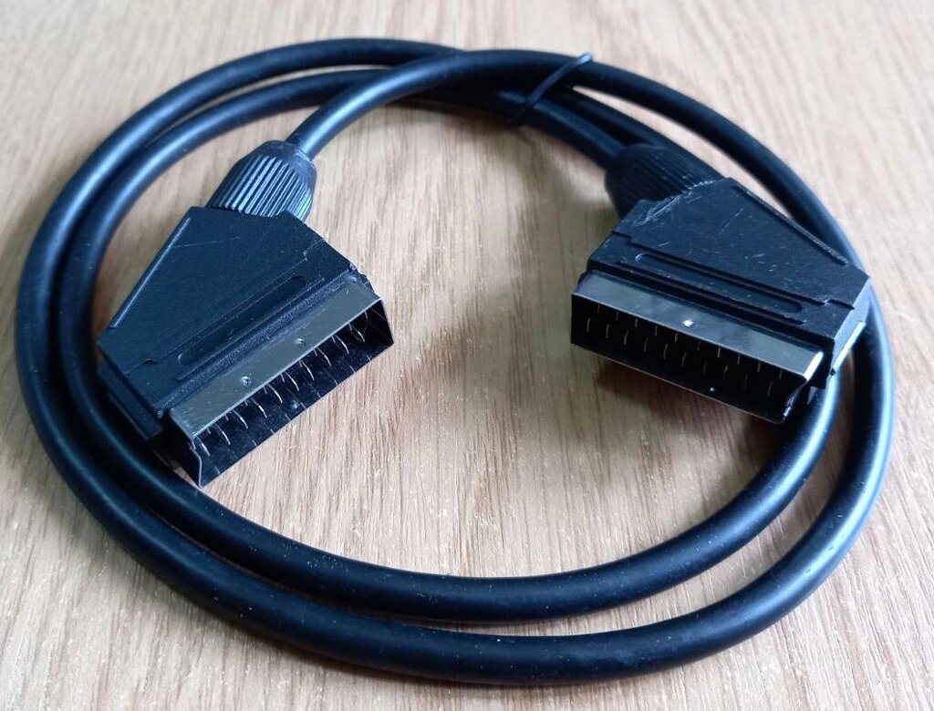 Б/у кабель Scart - Scart 1 м, чорний від компанії ПО СПЕЦАНТЕННИ Зв'язок без перешкод! - фото 1