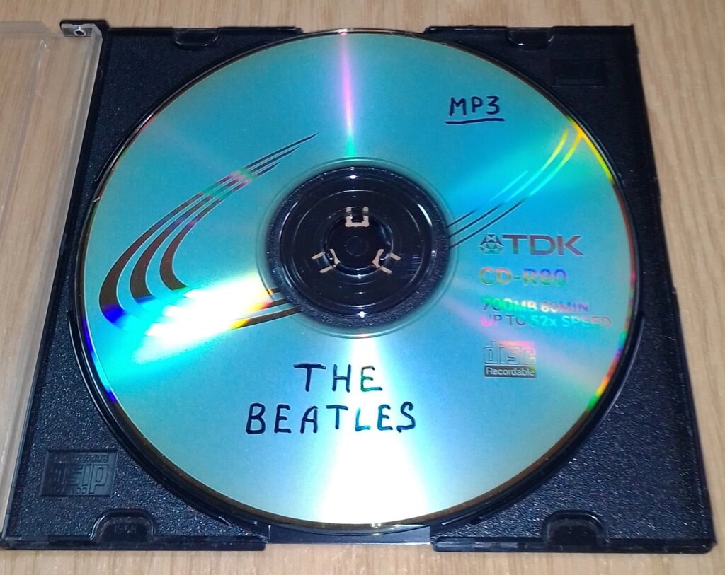 CD диск The Beatles від компанії ПО СПЕЦАНТЕННИ Зв'язок без перешкод! - фото 1