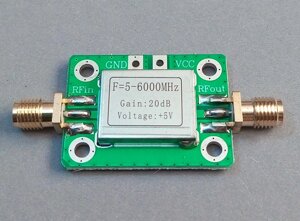 ВЧ підсилювач 5 МГц – 6 ГГц, посилення 20 дБ, надширокосмуговий