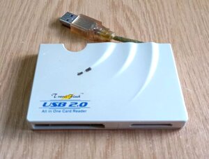 Б/у кардрідер зовнішній USB 2.0