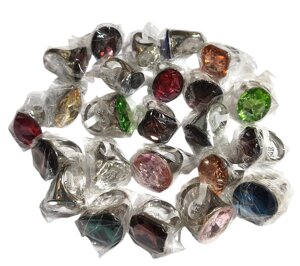 Кільце з великим каменем 20-й розмір