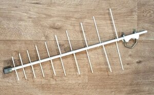 Антена логоперіодична 450-605/675-740 МГц 14 дБ, до 100 Вт, сталева (10789) в Дніпропетровській області від компанії ПО СПЕЦАНТЕННЫ  Связь без преград!