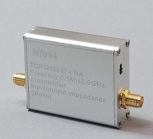 Підсилювач LNA 0.1 МГц-6 ГГц 20 дБ HT004 з можливістю вбудовувати акумулятор живлення від компанії ПО СПЕЦАНТЕННИ Зв'язок без перешкод! - фото 1